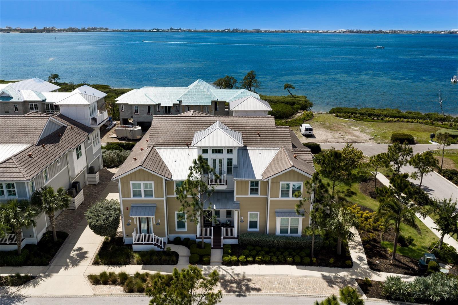 318 COMPASS POINT DR #202, BRADENTON, FL, 34209