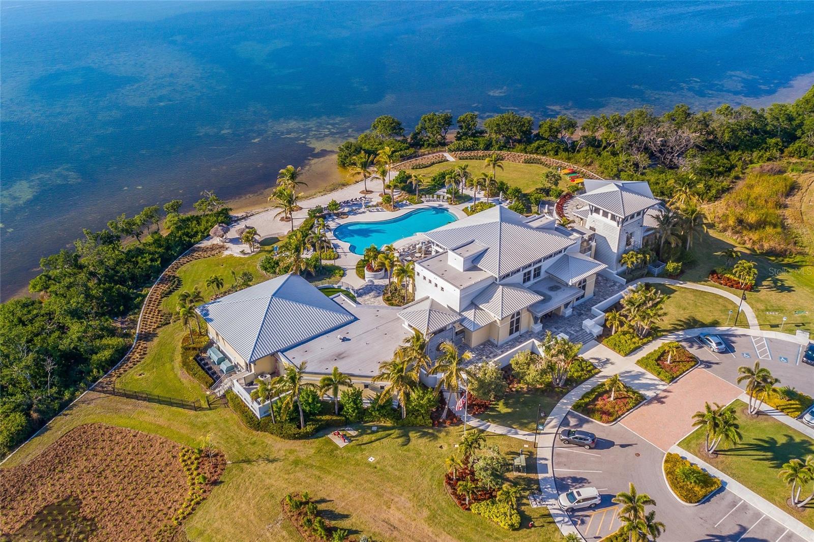 318 COMPASS POINT DR #202, BRADENTON, FL, 34209