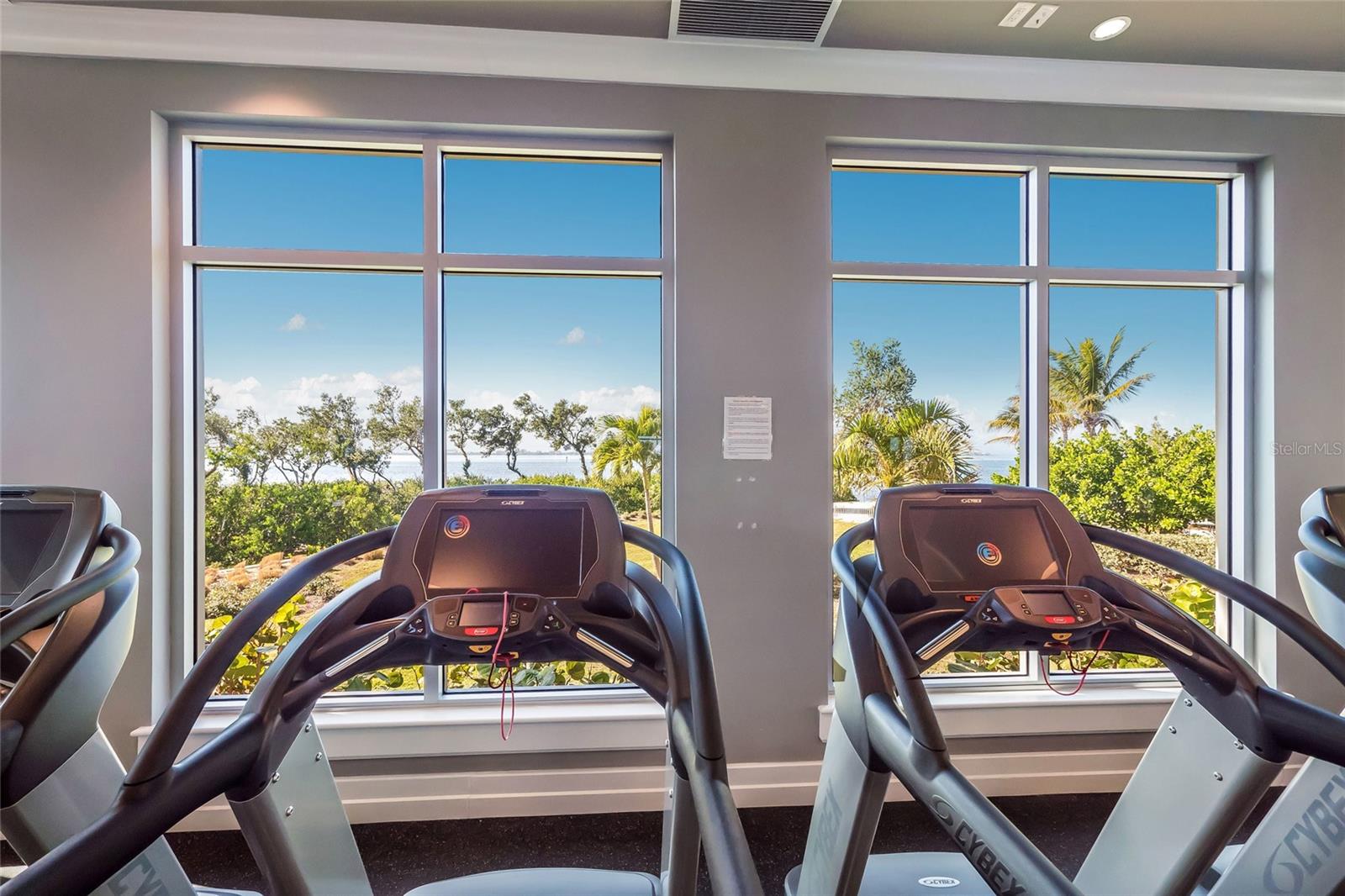 318 COMPASS POINT DR #202, BRADENTON, FL, 34209