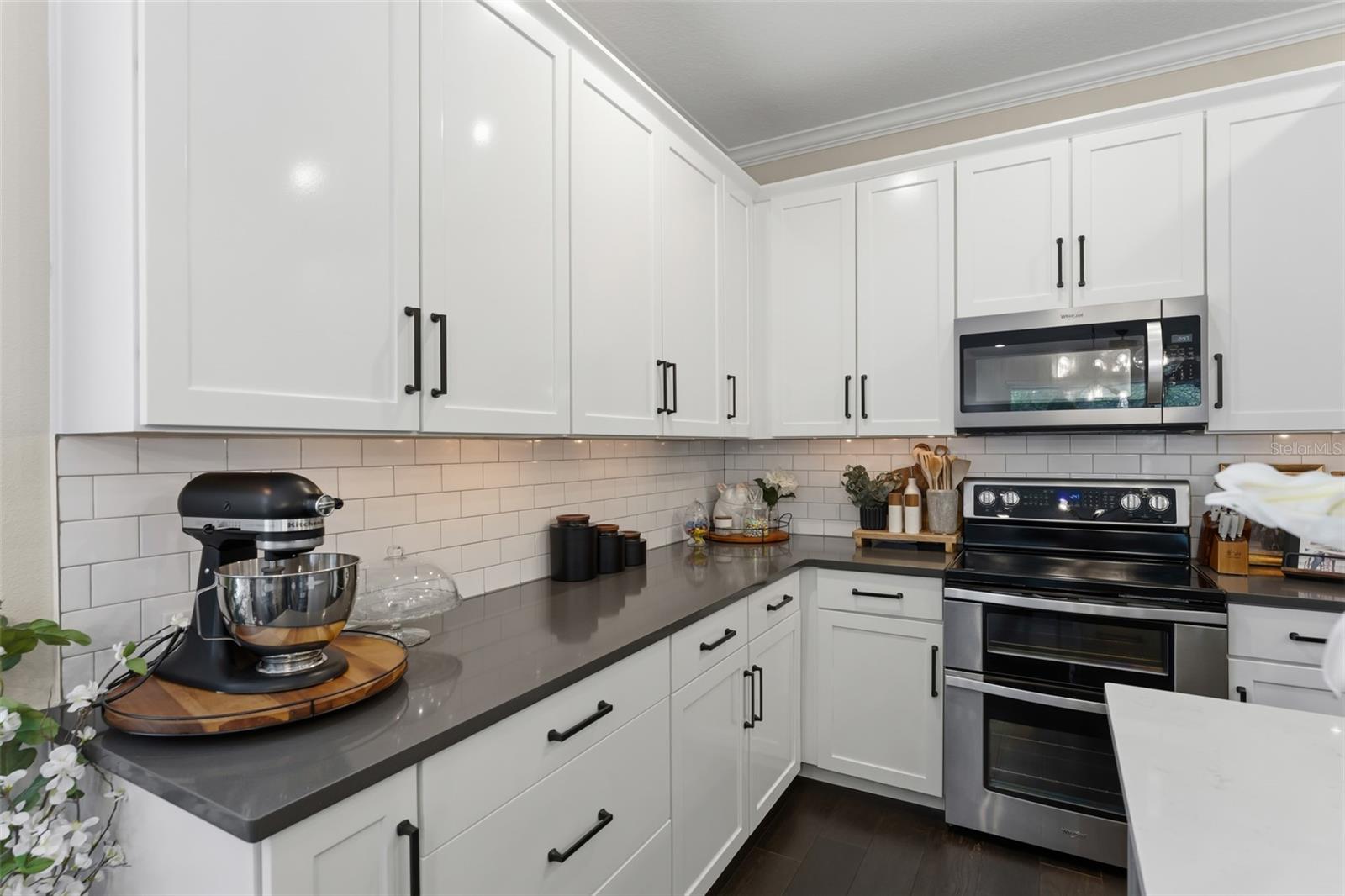 8189 LAUREATE BLVD, ORLANDO, FL, 32827