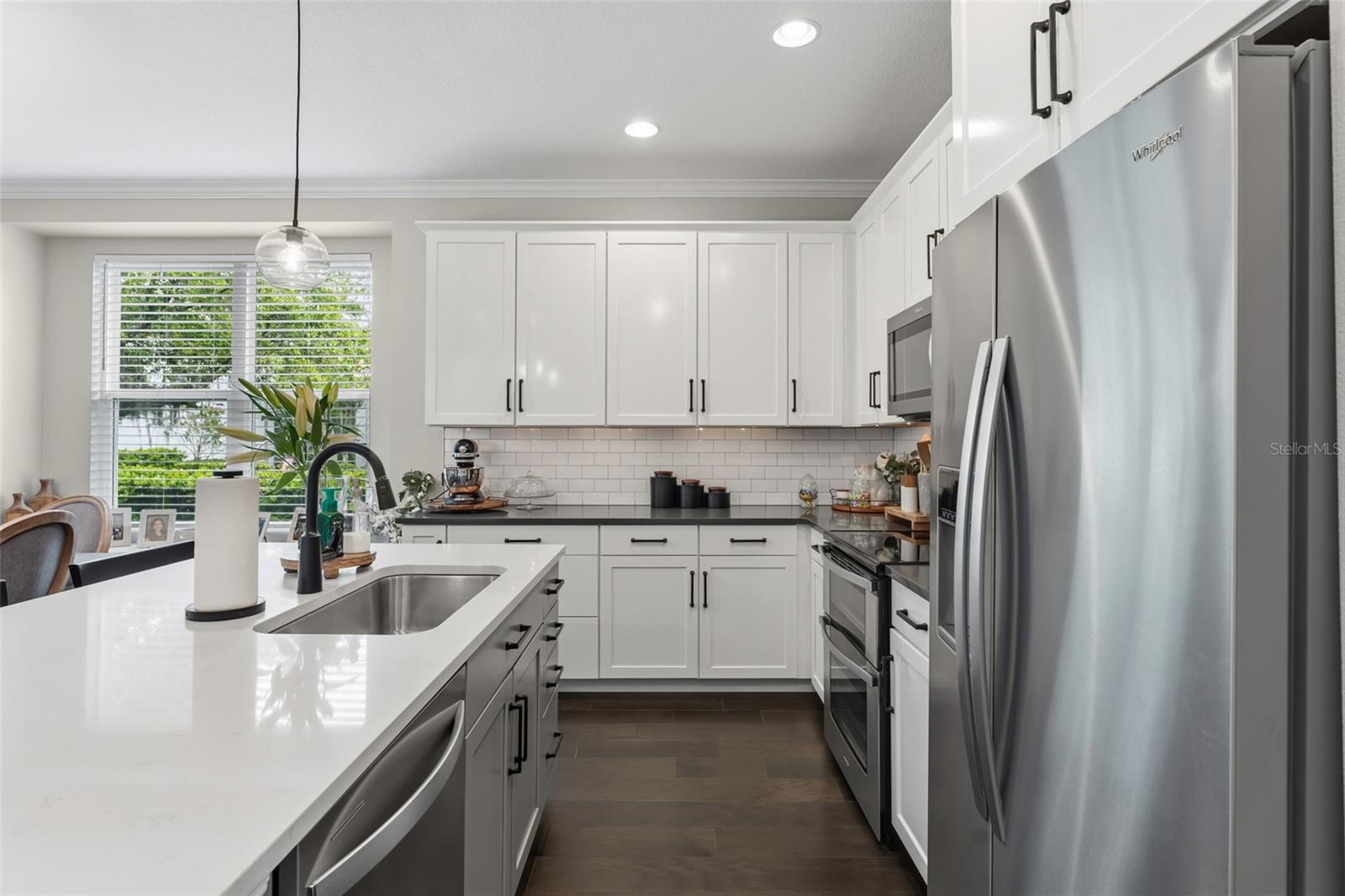 8189 LAUREATE BLVD, ORLANDO, FL, 32827