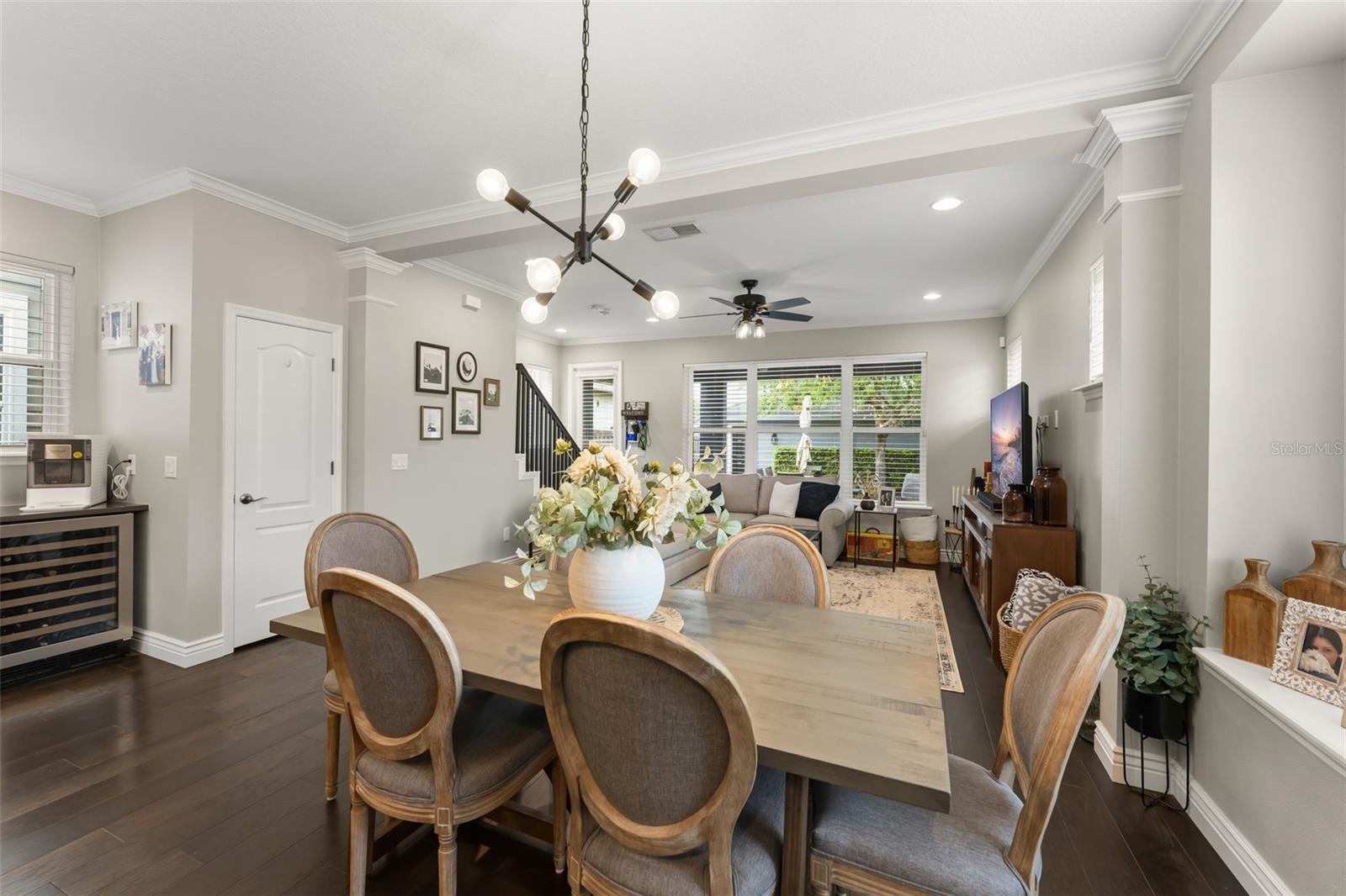 8189 LAUREATE BLVD, ORLANDO, FL, 32827