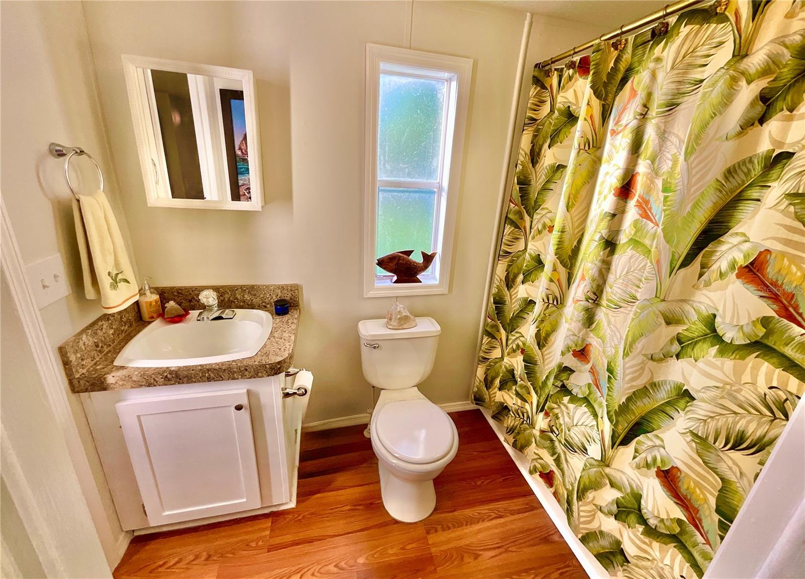 129 CRYSTAL LAKE DR, MELROSE, FL, 32666