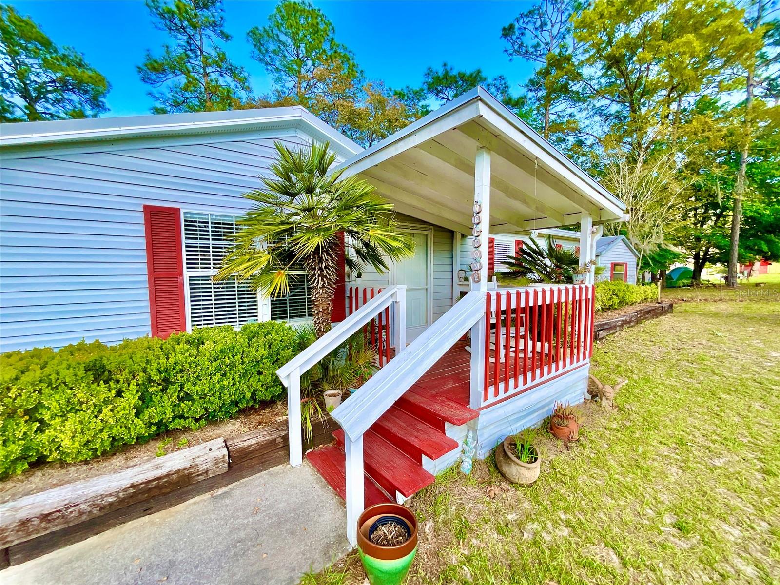129 CRYSTAL LAKE DR, MELROSE, FL, 32666
