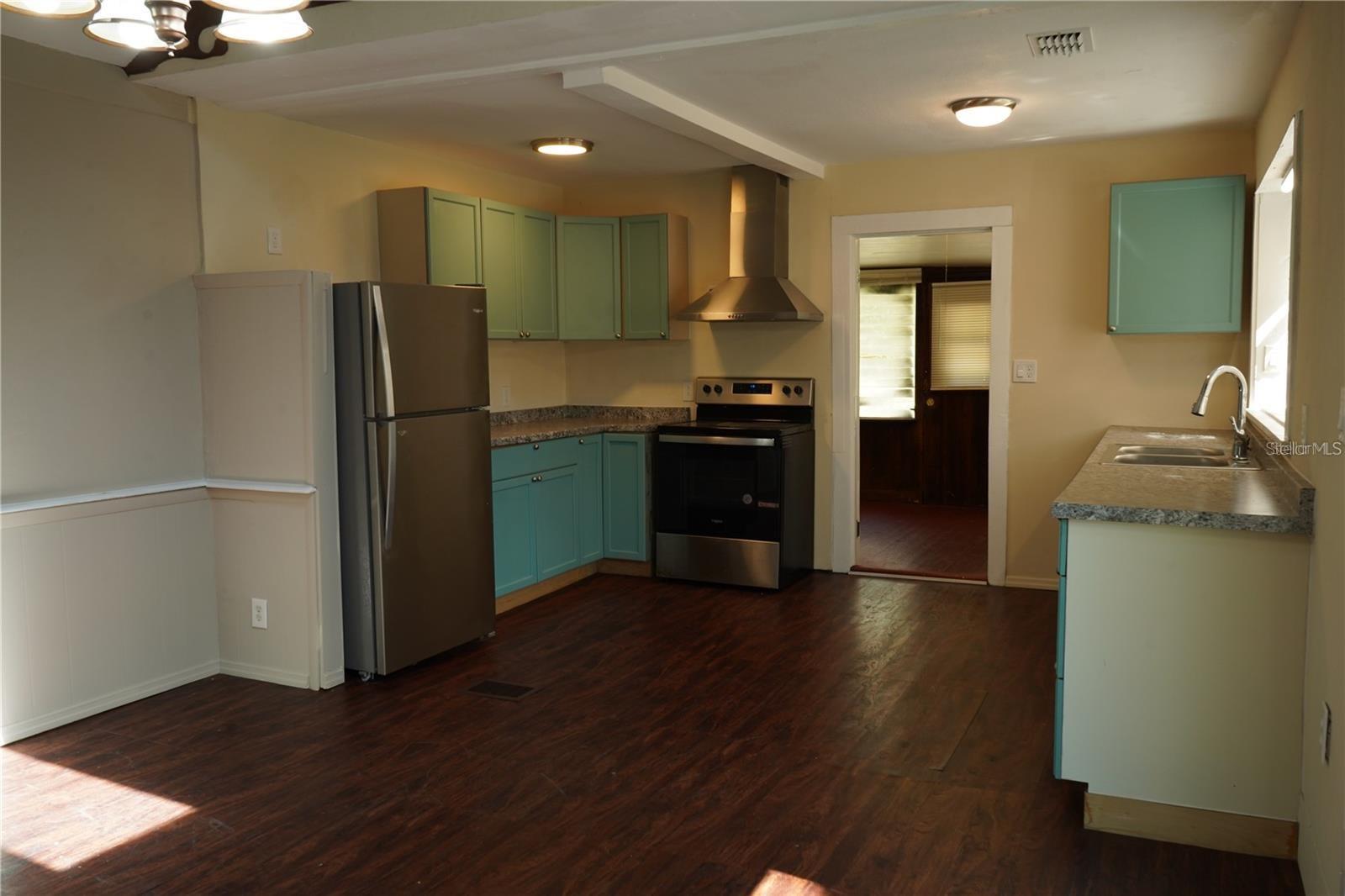2107 NE 8TH RD, OCALA, FL, 34470