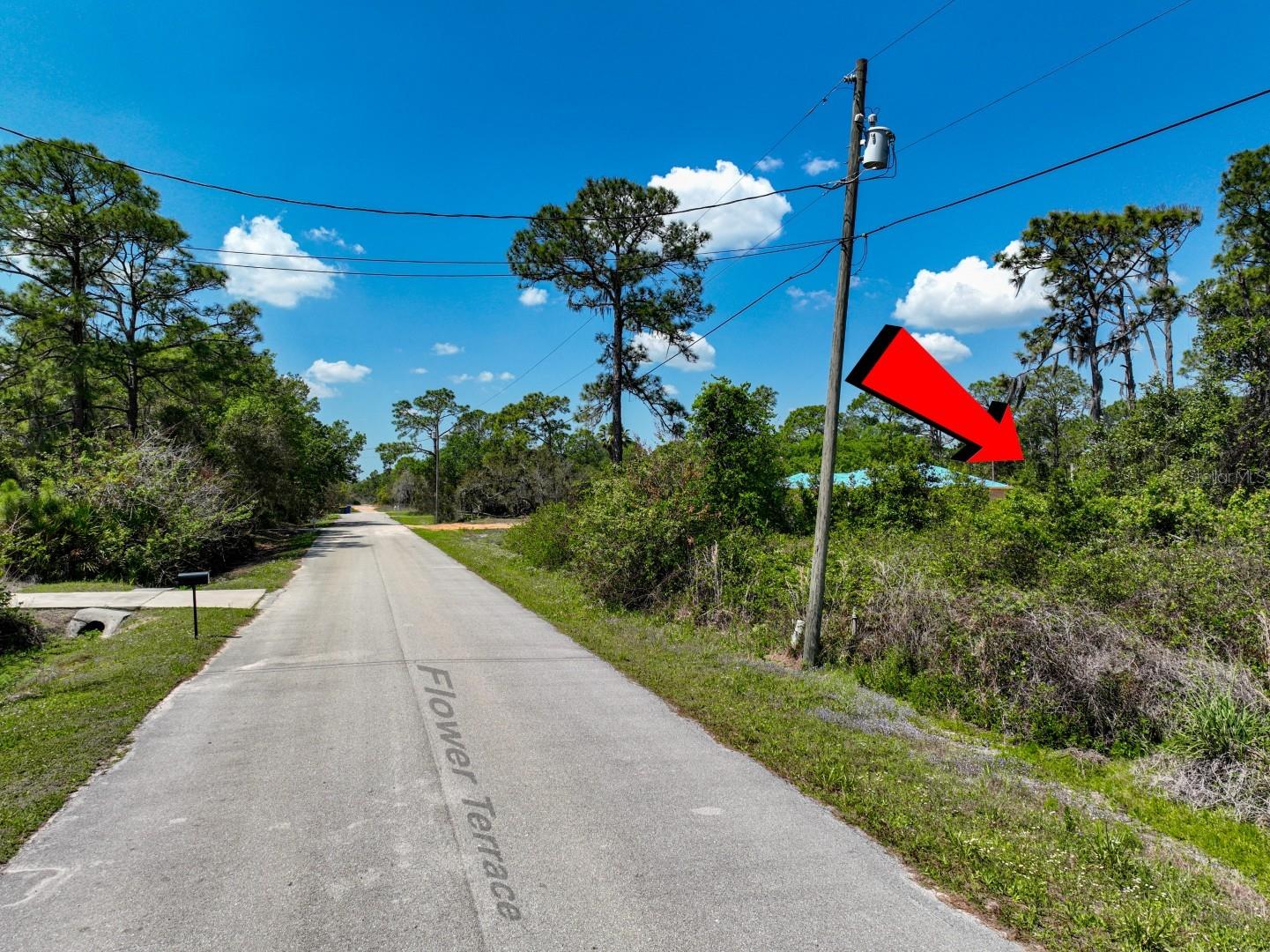 2022 FLOWER TER, SEBRING, FL, 33875