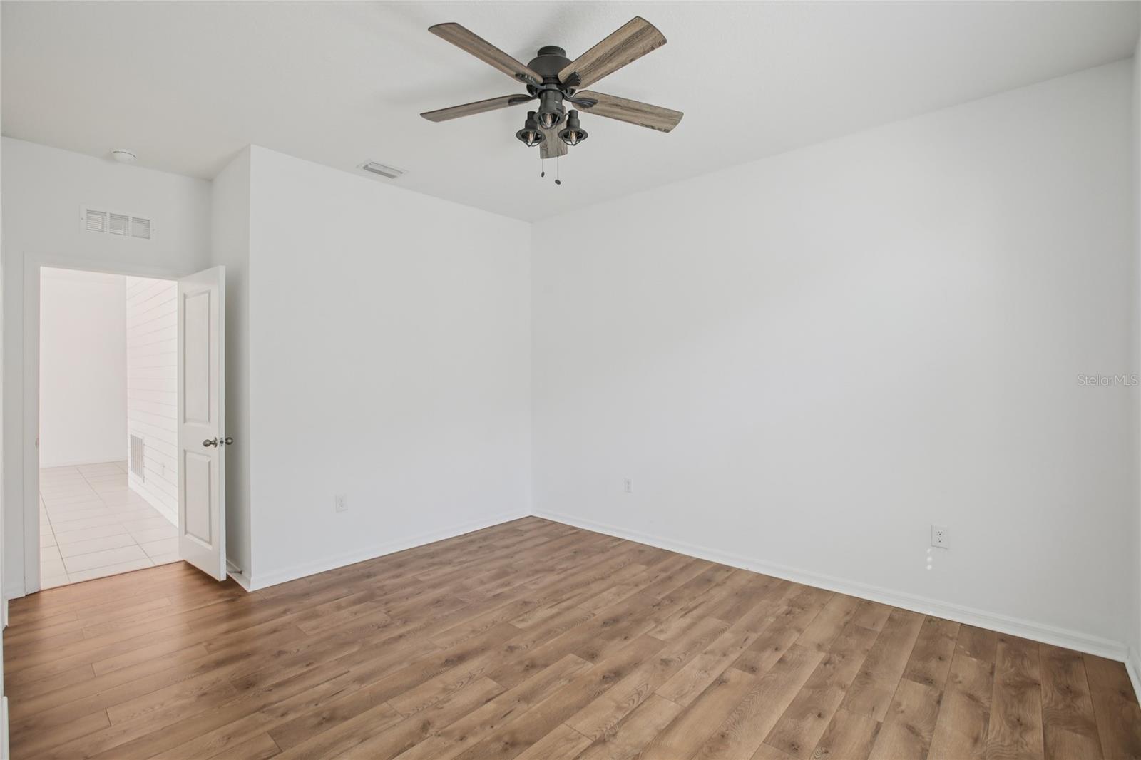 10747 LAXER CAY LOOP, SAN ANTONIO, FL, 33576