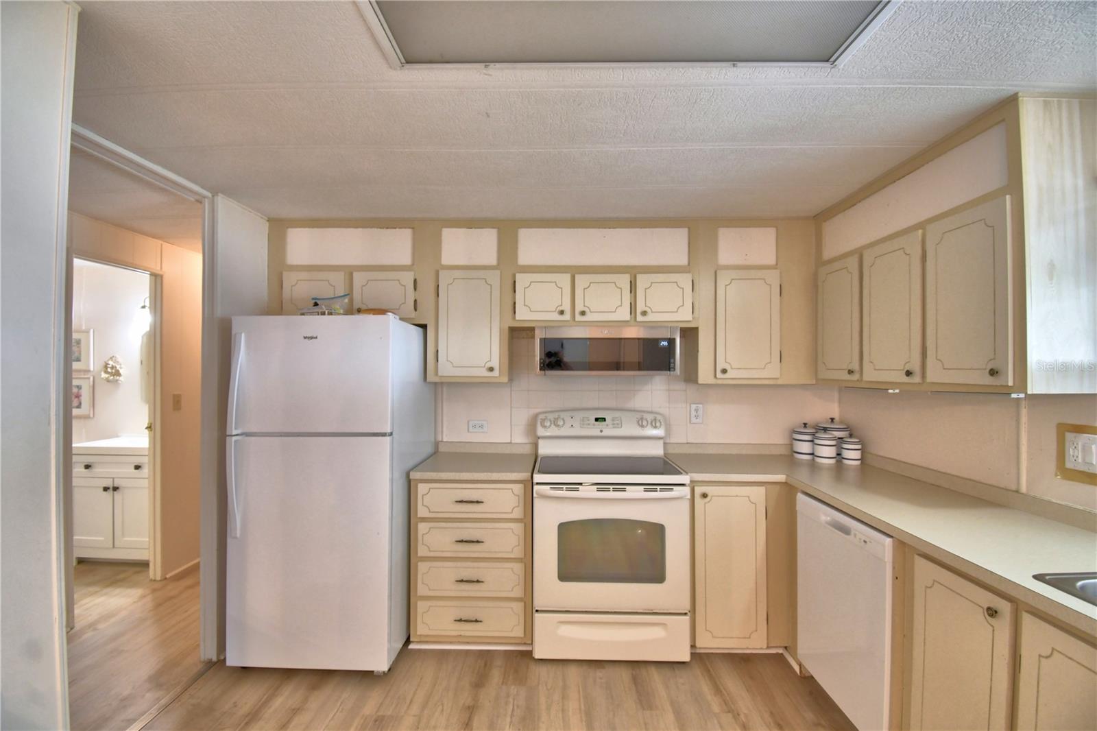 6773 BRENTWOOD DR NE, WINTER HAVEN, FL, 33881