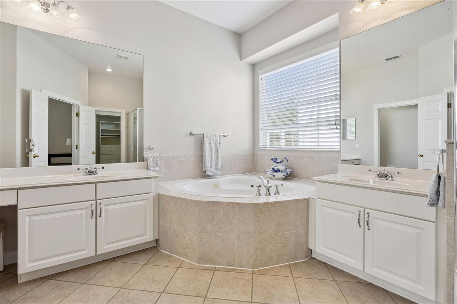 707 EAGLE WOODS TRL, CELEBRATION, FL, 34747