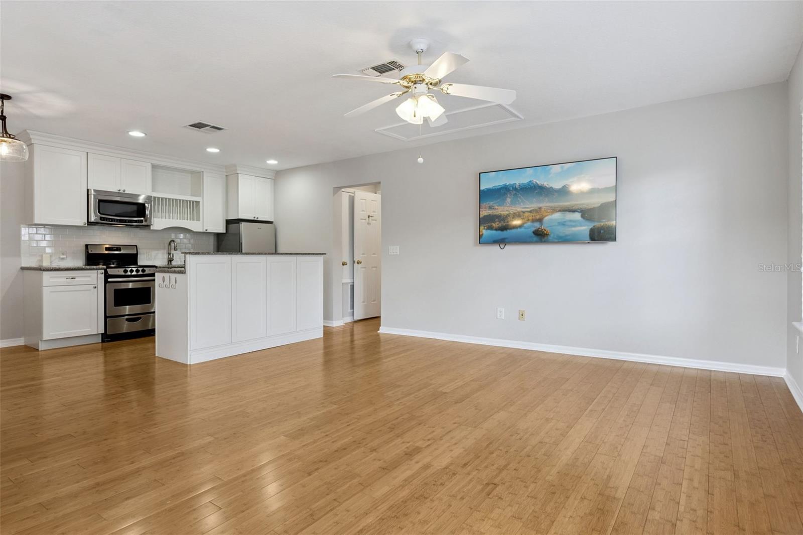 707 EAGLE WOODS TRL, CELEBRATION, FL, 34747