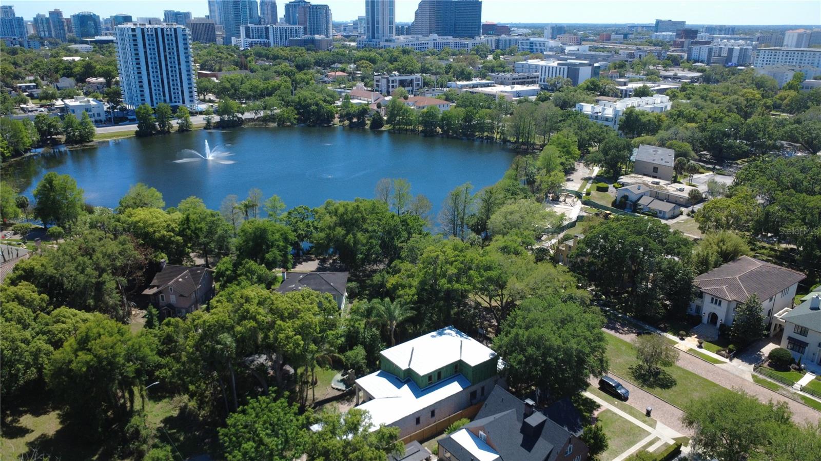 833 PARK LAKE CT, ORLANDO, FL, 32803