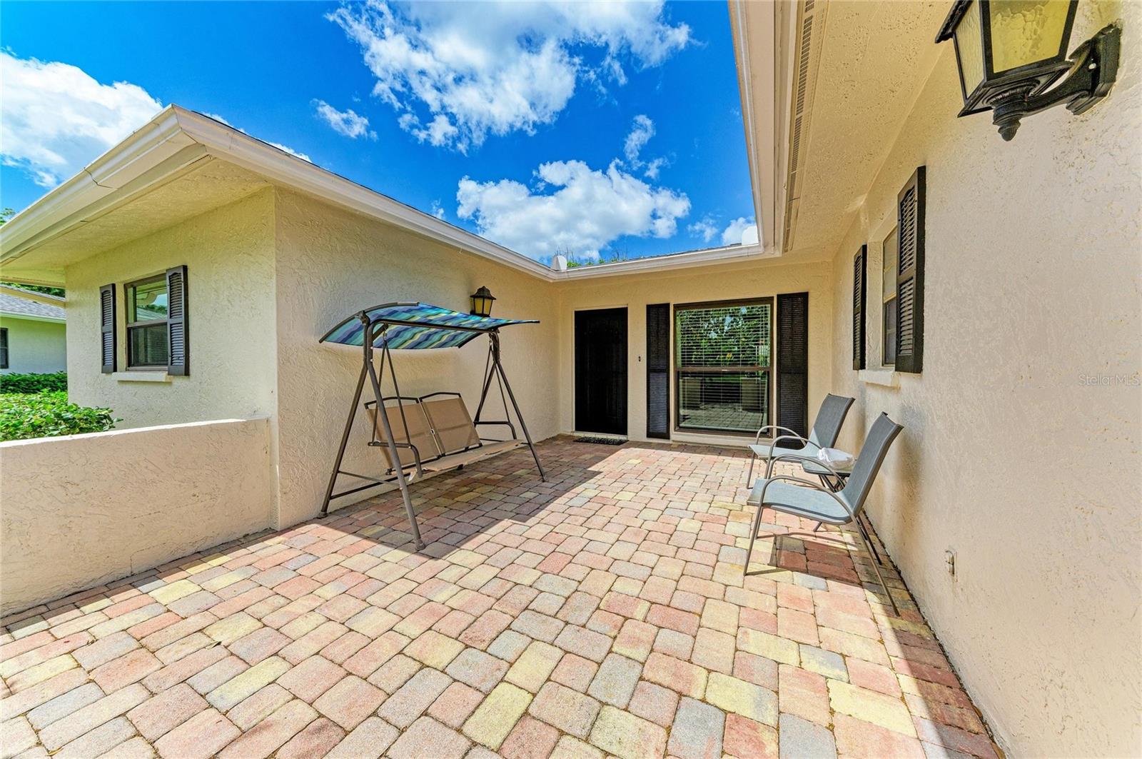 7160 FAIRWAY BEND CIR, SARASOTA, FL, 34243