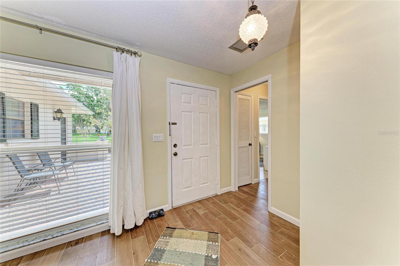 7160 FAIRWAY BEND CIR, SARASOTA, FL, 34243