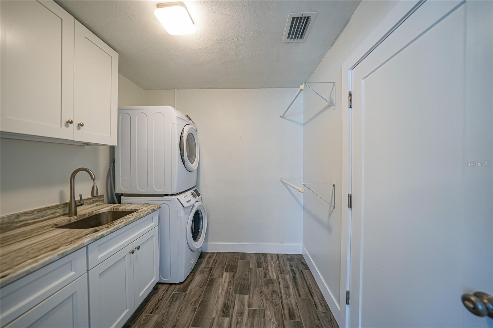 380 CORONADO DR, PUNTA GORDA, FL, 33950
