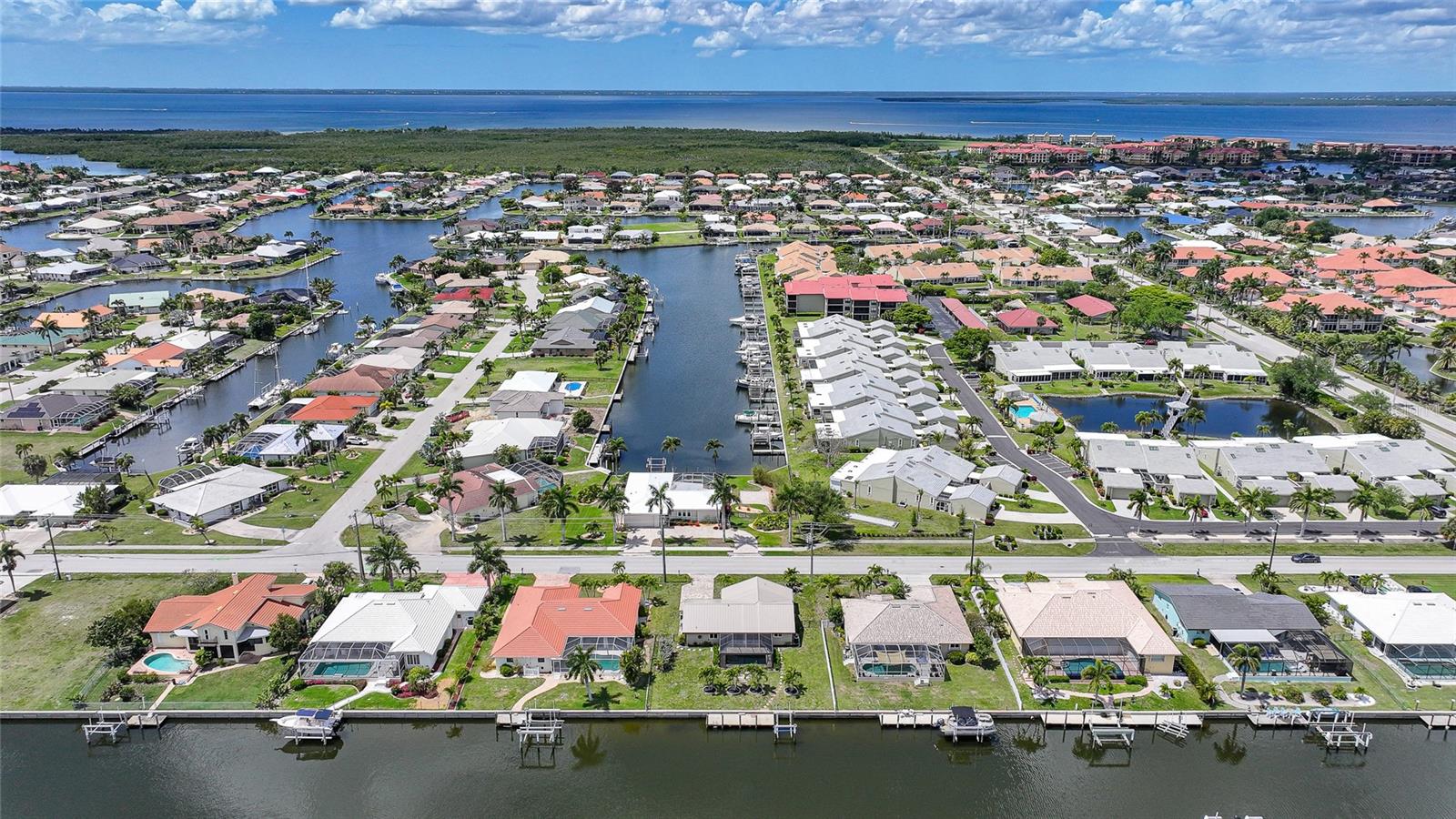 380 CORONADO DR, PUNTA GORDA, FL, 33950