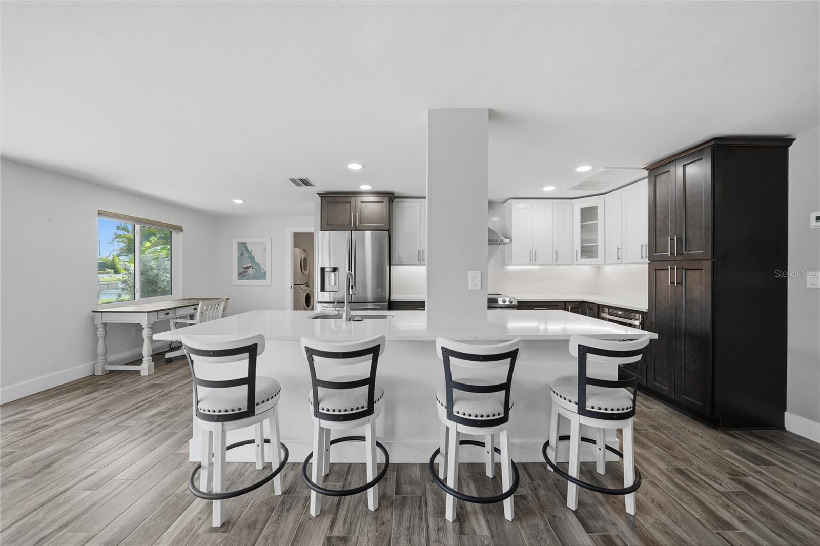 380 CORONADO DR, PUNTA GORDA, FL, 33950