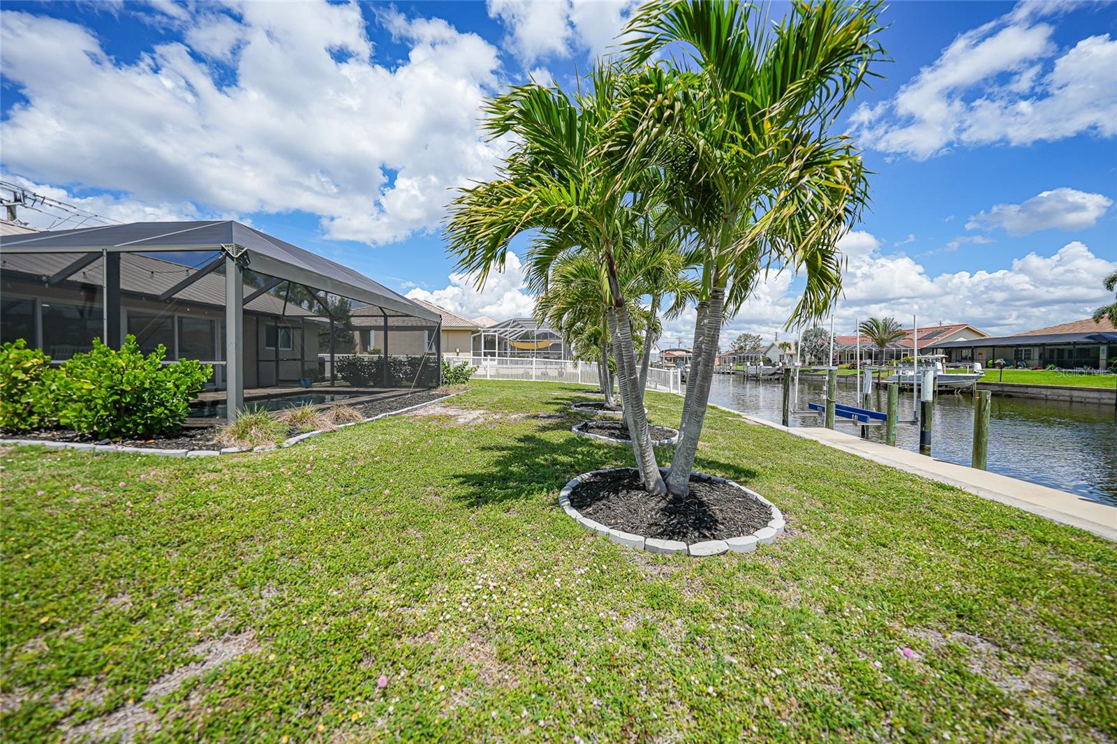 380 CORONADO DR, PUNTA GORDA, FL, 33950