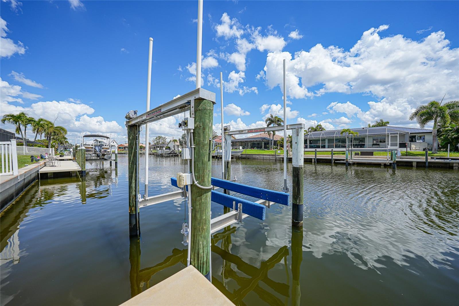 380 CORONADO DR, PUNTA GORDA, FL, 33950