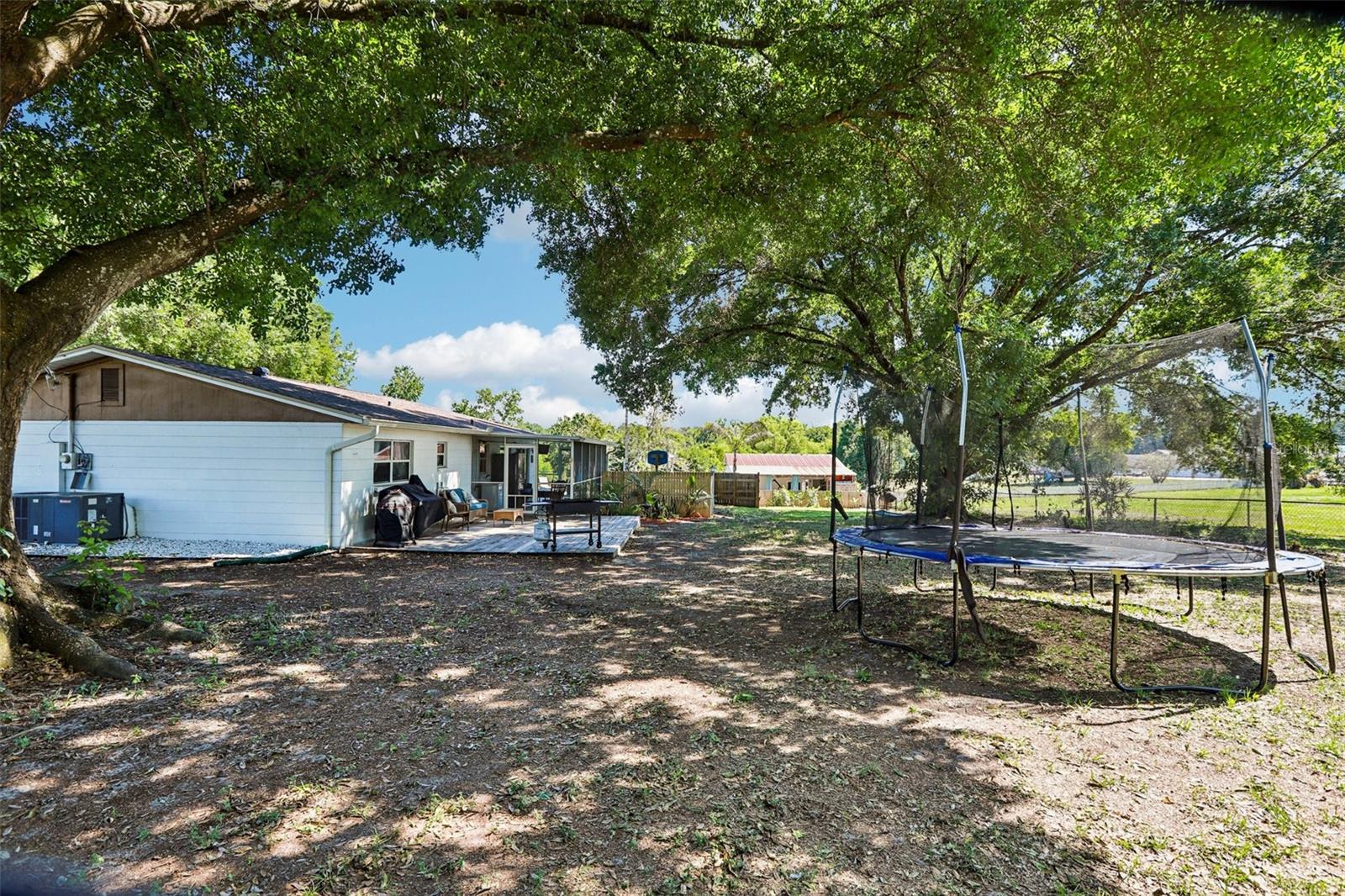 8904 CLAYTON LN, LAKELAND, FL, 33809