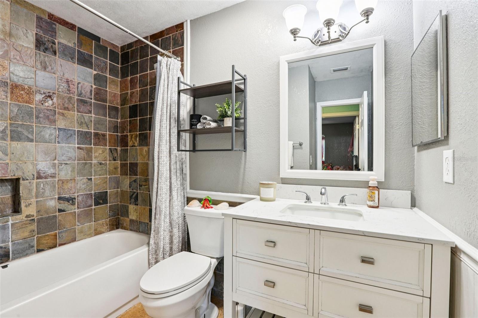 8904 CLAYTON LN, LAKELAND, FL, 33809