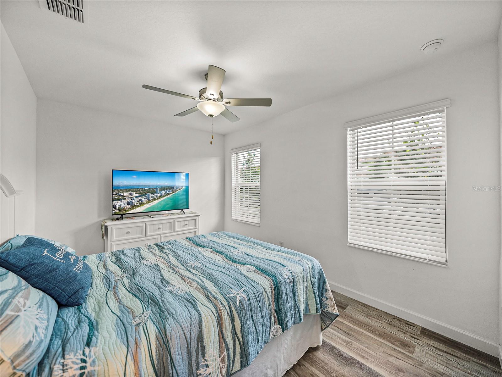 17319 HOLLY WELL AVE, WIMAUMA, FL, 33598