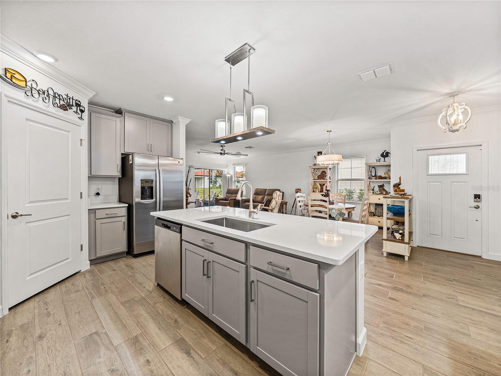 17319 HOLLY WELL AVE, WIMAUMA, FL, 33598