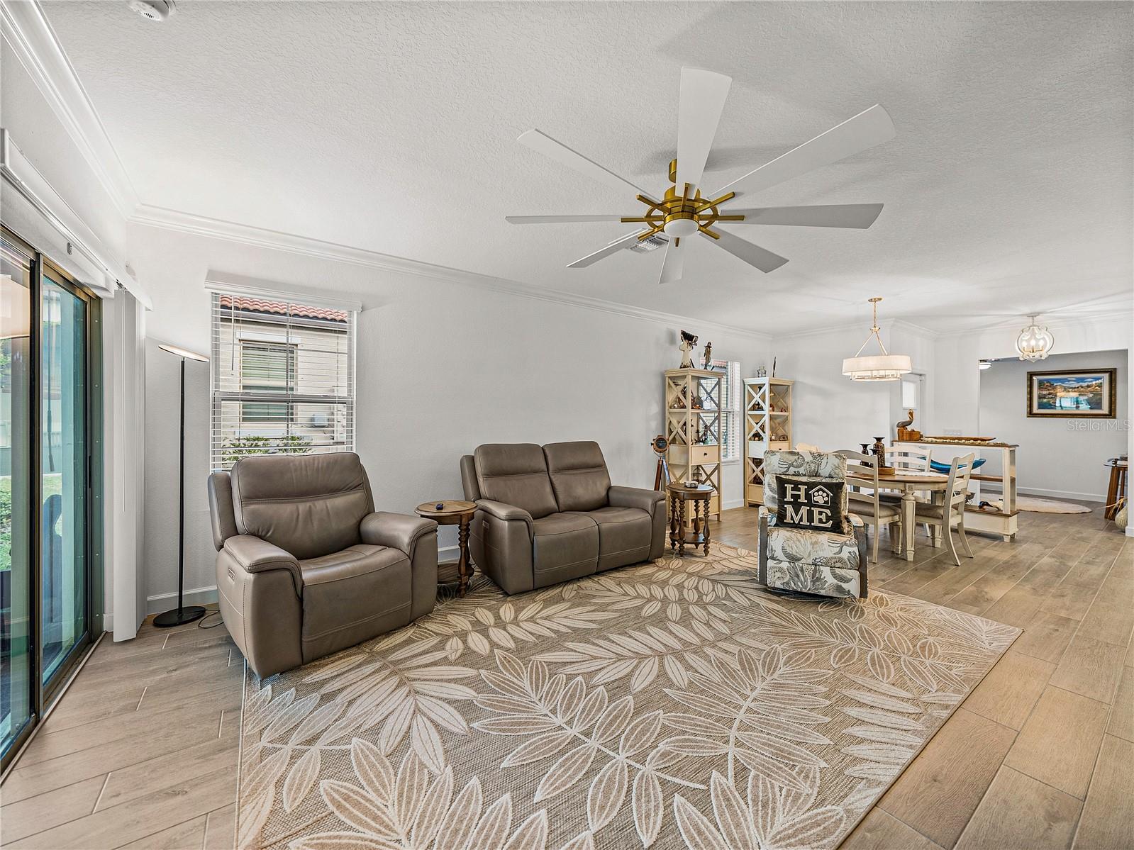 17319 HOLLY WELL AVE, WIMAUMA, FL, 33598