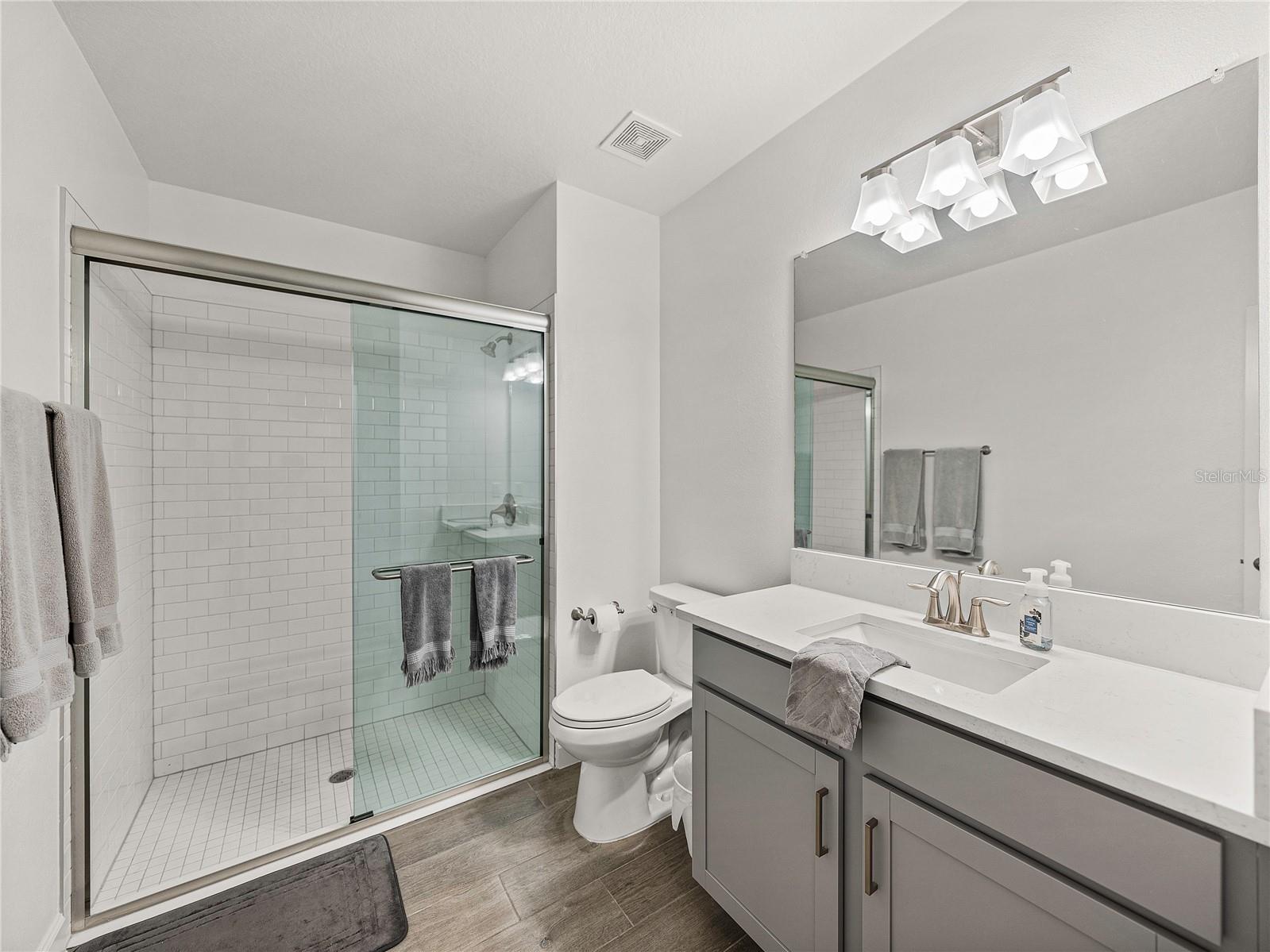 17319 HOLLY WELL AVE, WIMAUMA, FL, 33598