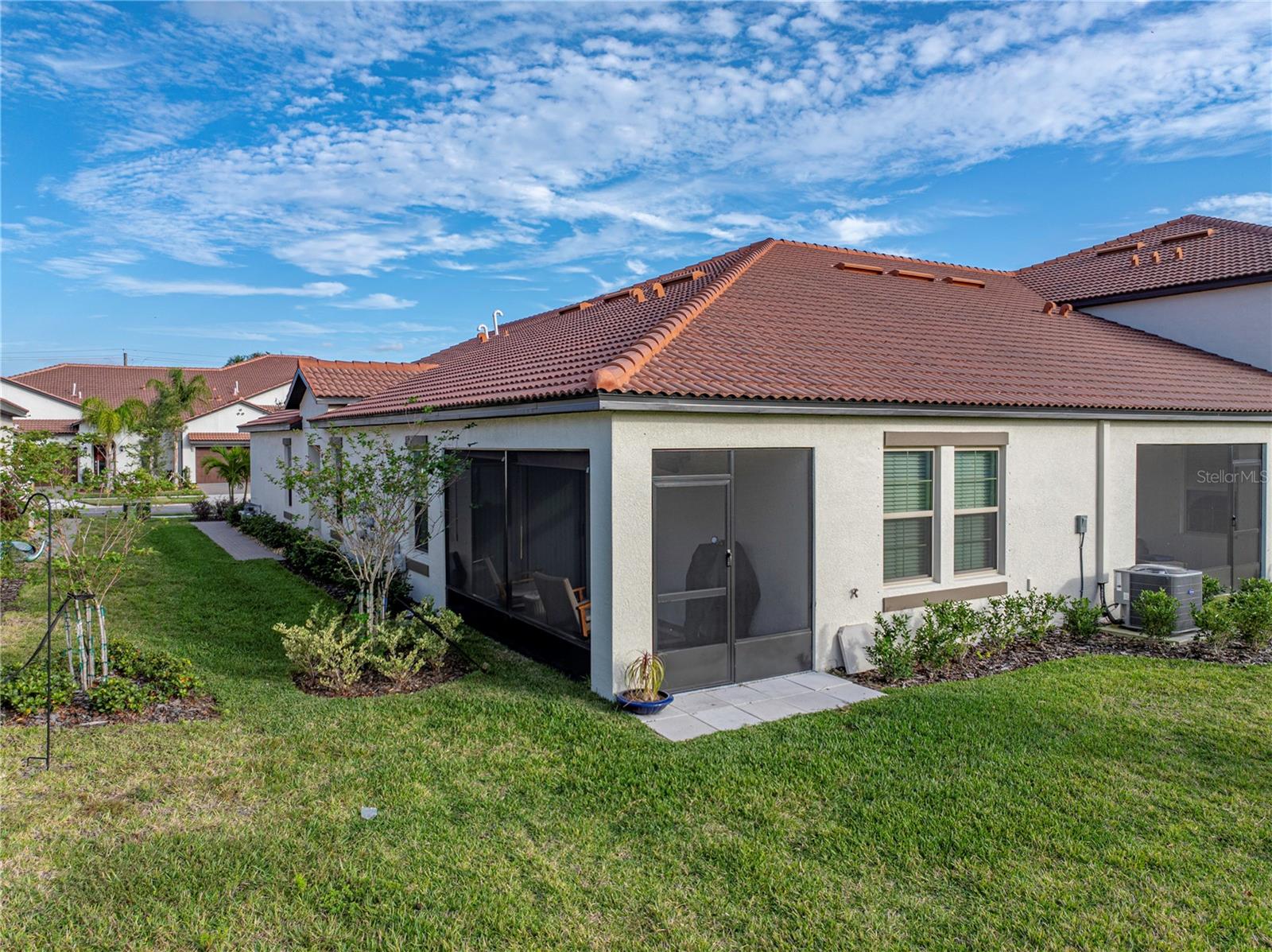 17319 HOLLY WELL AVE, WIMAUMA, FL, 33598