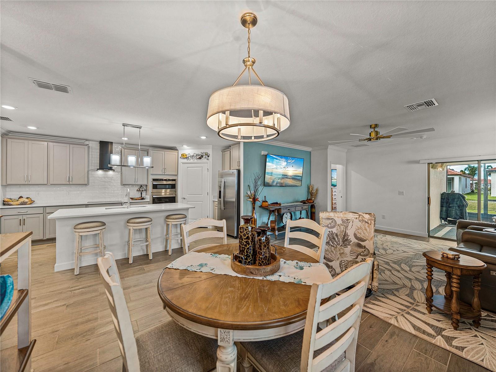 17319 HOLLY WELL AVE, WIMAUMA, FL, 33598