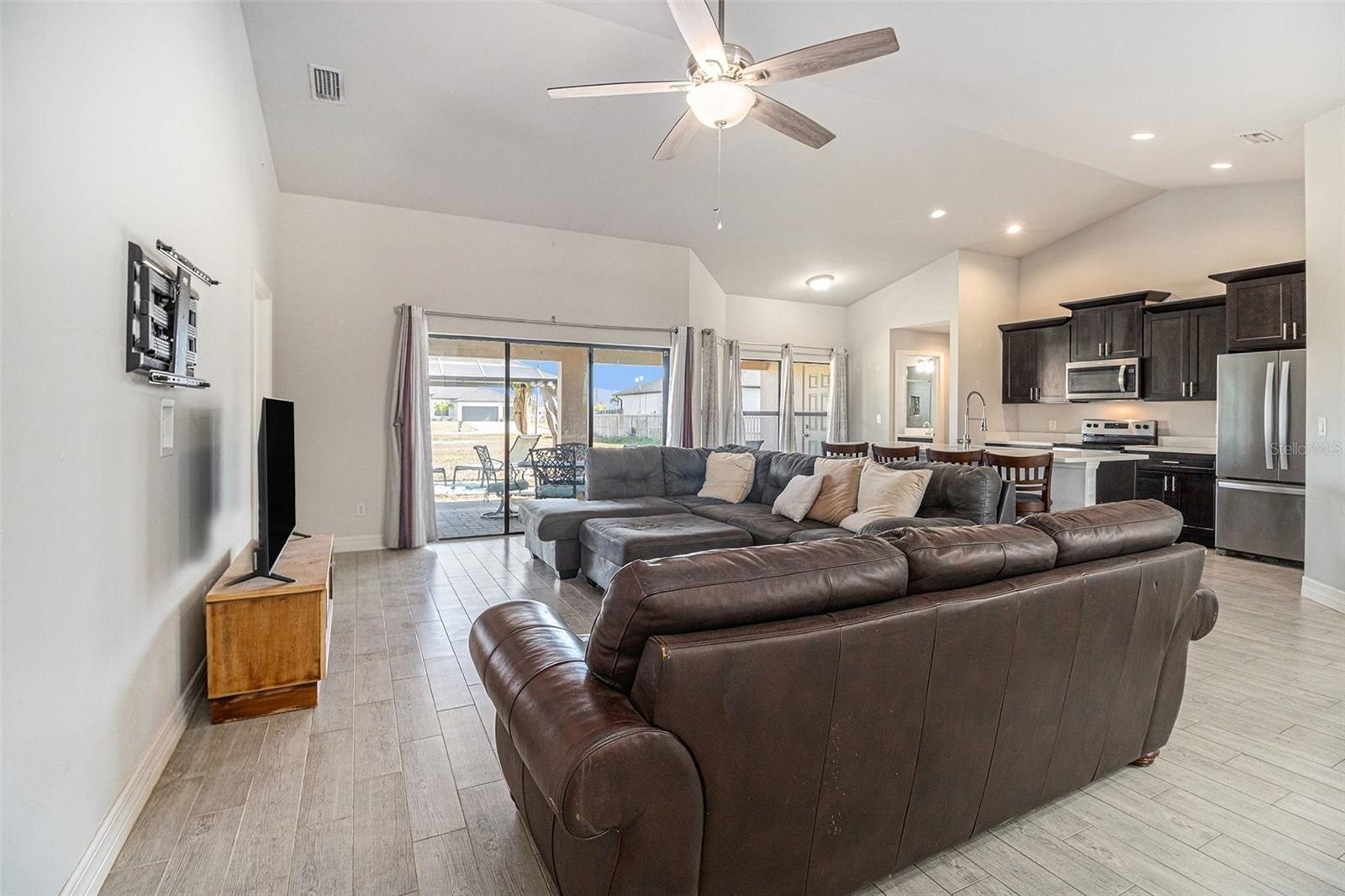 1509 NW 37TH AVE, CAPE CORAL, FL, 33993