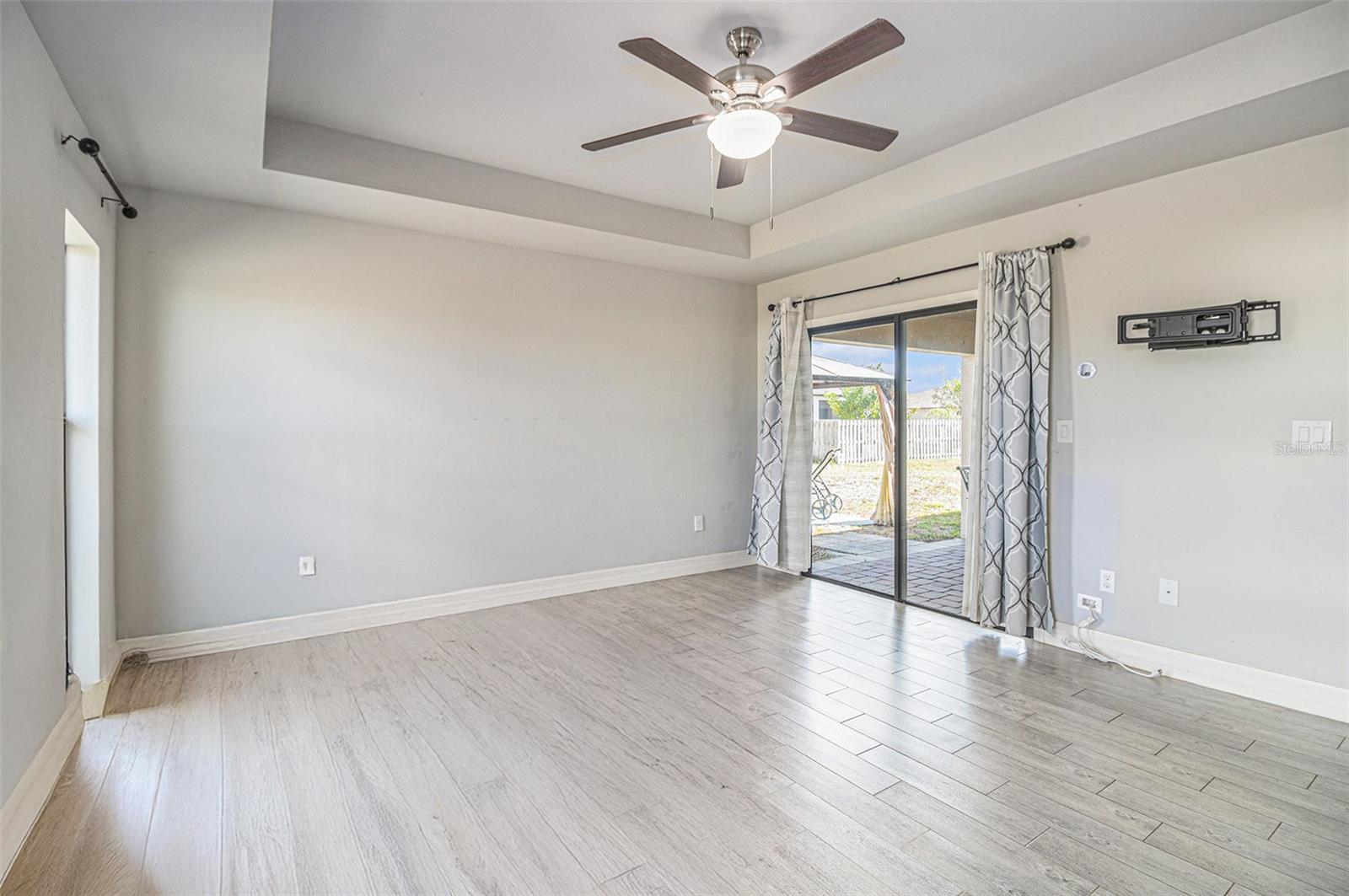 1509 NW 37TH AVE, CAPE CORAL, FL, 33993