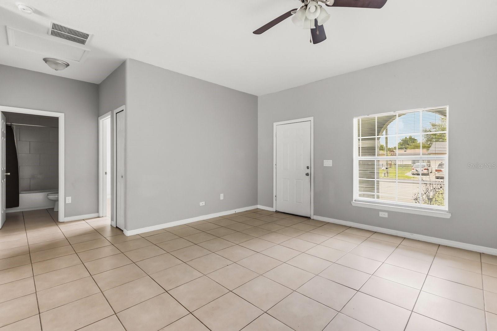 677-679 ROYALTY CT #2, KISSIMMEE, FL, 34758