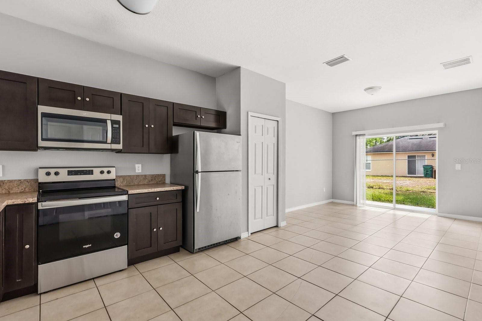 677-679 ROYALTY CT #2, KISSIMMEE, FL, 34758