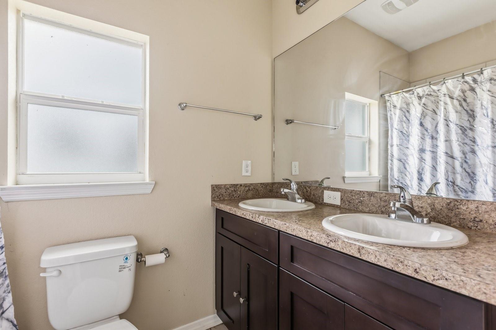 677-679 ROYALTY CT #2, KISSIMMEE, FL, 34758
