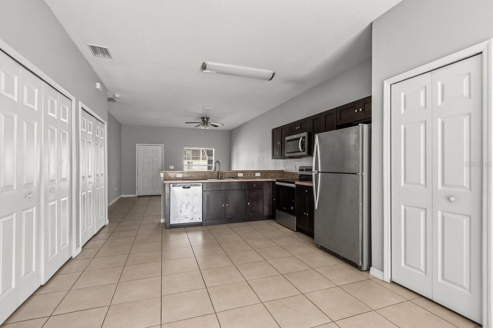 677-679 ROYALTY CT #2, KISSIMMEE, FL, 34758