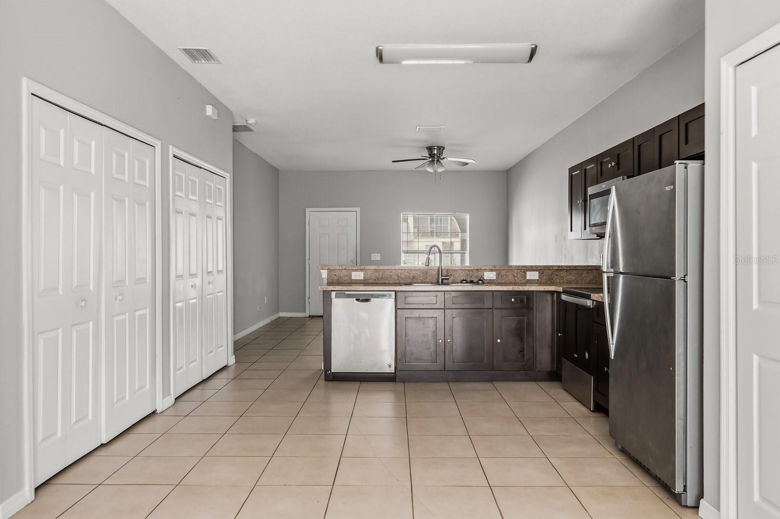 677-679 ROYALTY CT #2, KISSIMMEE, FL, 34758