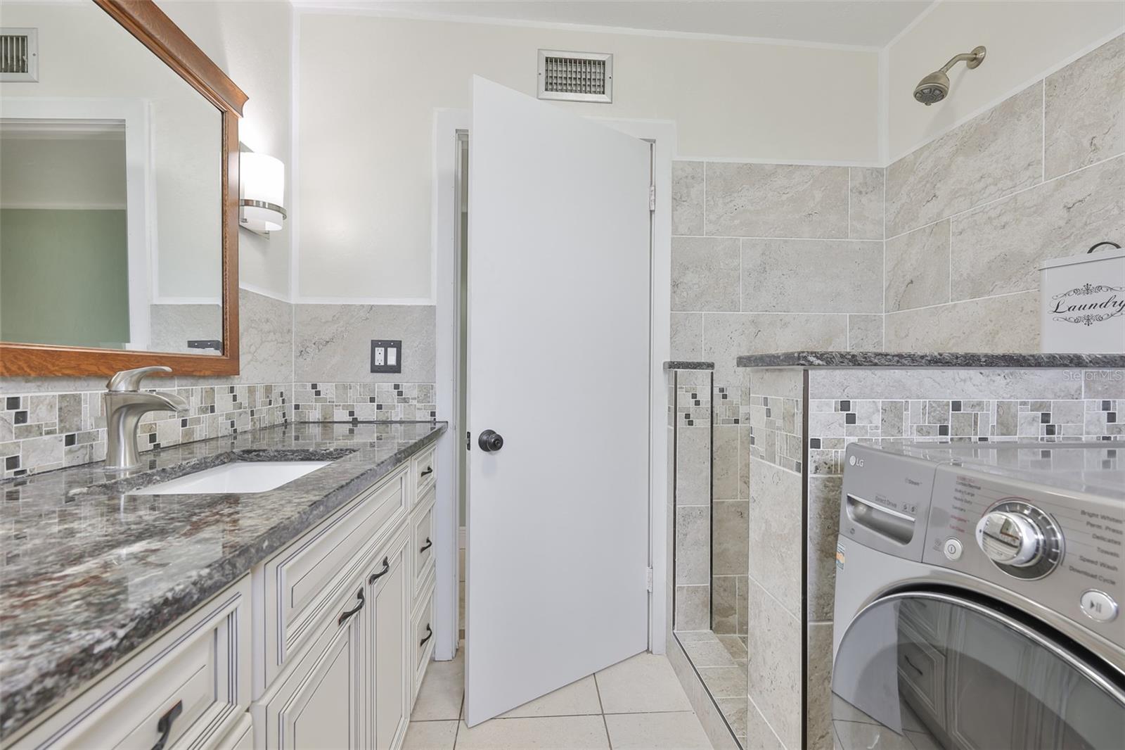6907 9TH AVE NW, BRADENTON, FL, 34209