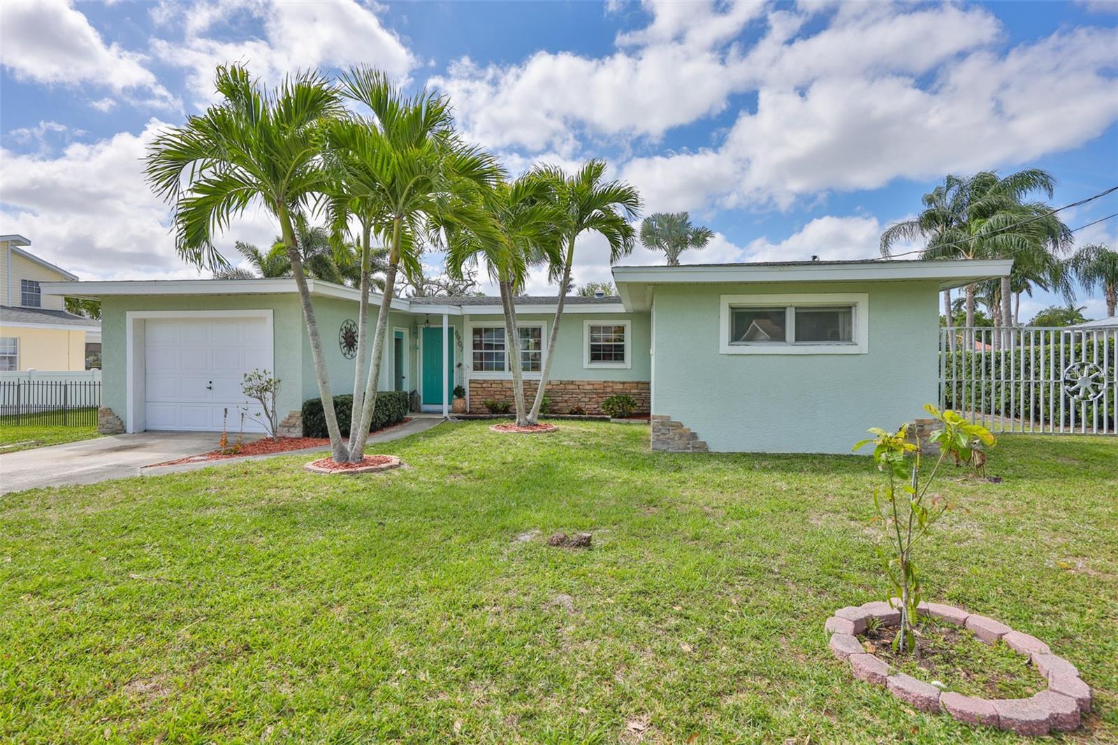 6907 9TH AVE NW, BRADENTON, FL, 34209