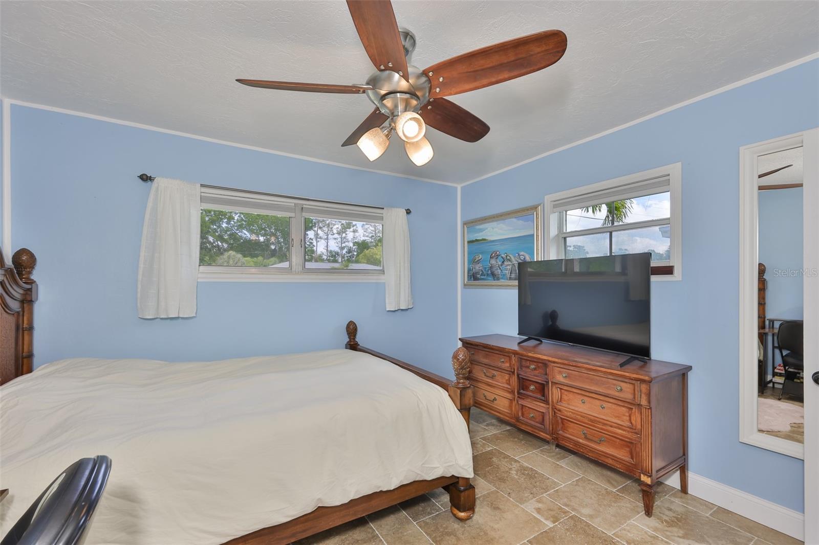 6907 9TH AVE NW, BRADENTON, FL, 34209