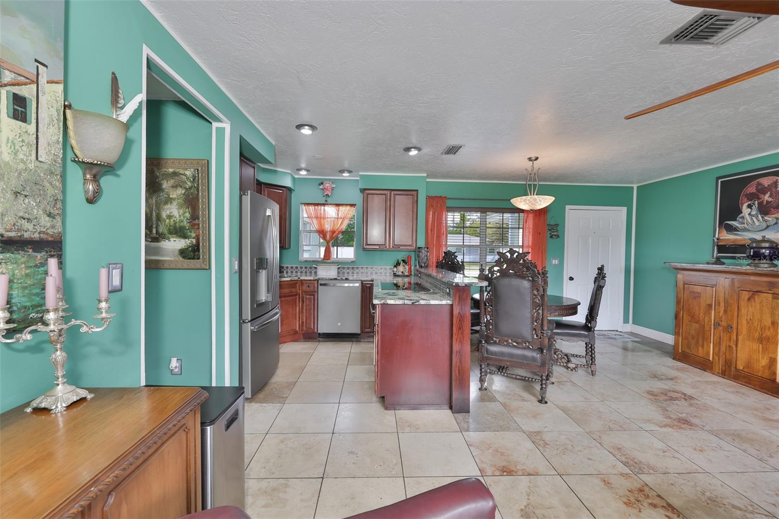 6907 9TH AVE NW, BRADENTON, FL, 34209