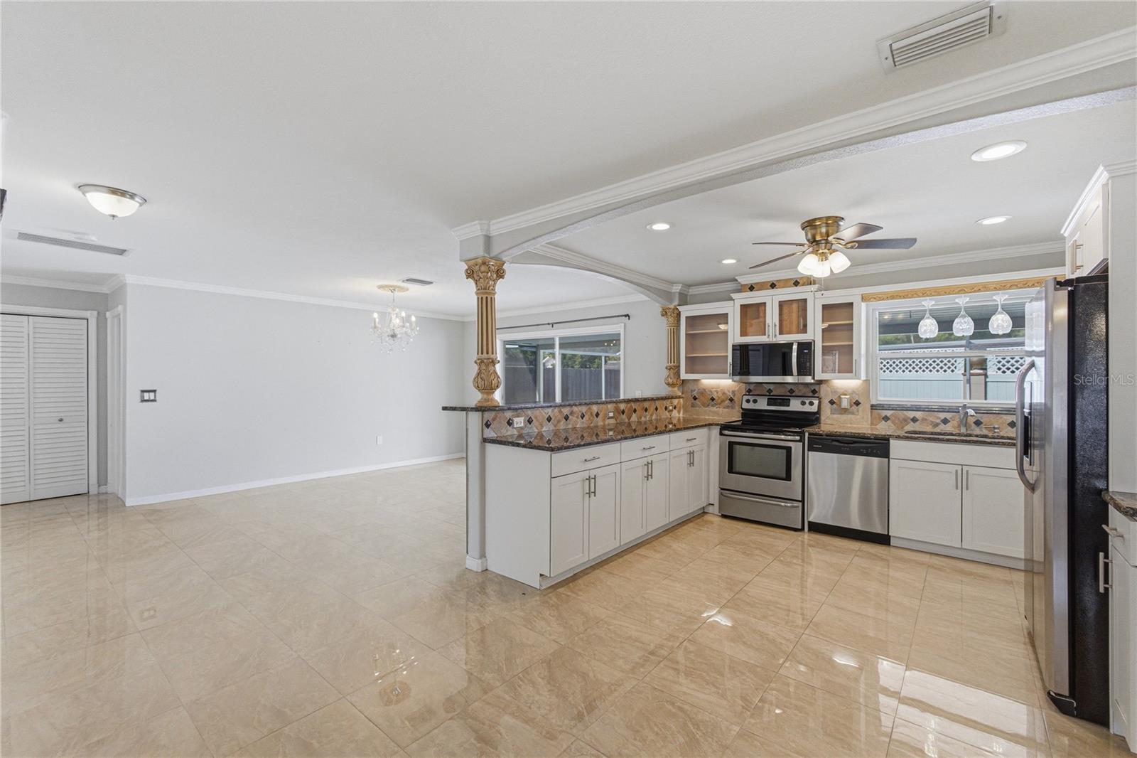 6904 PENNSYLVANIA AVE, SARASOTA, FL, 34243
