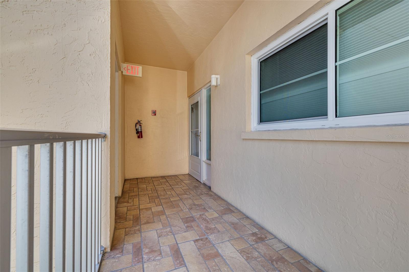 8635 MIDNIGHT PASS RD #201C, SARASOTA, FL, 34242