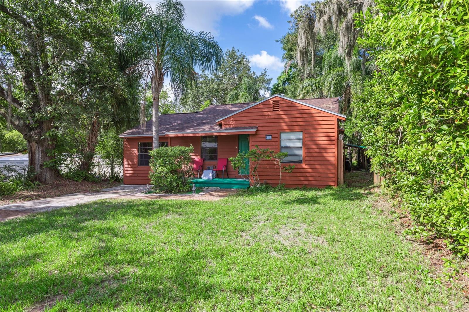 8006 N TEMPLE PL, TAMPA, FL, 33617
