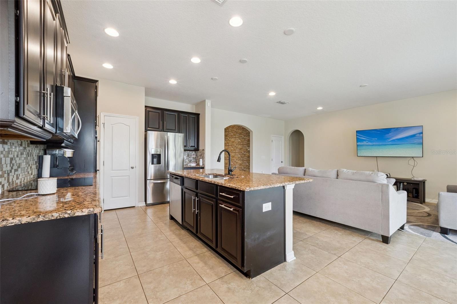 1005 FOUNTAIN COIN LOOP, ORLANDO, FL, 32828