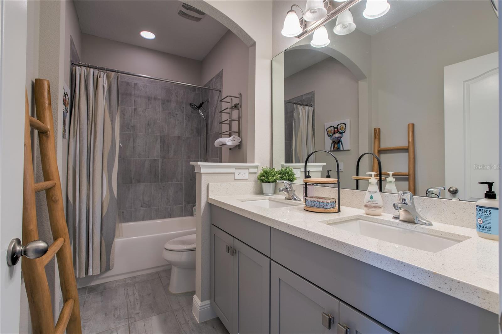 9056 YONATH ST, ORLANDO, FL, 32827