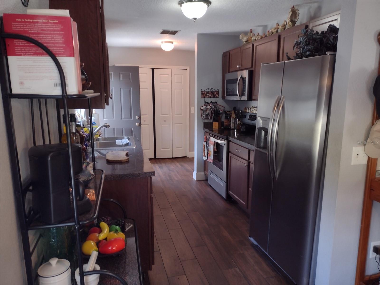 1523 GRANITE STATE CT, MOUNT DORA, FL, 32757