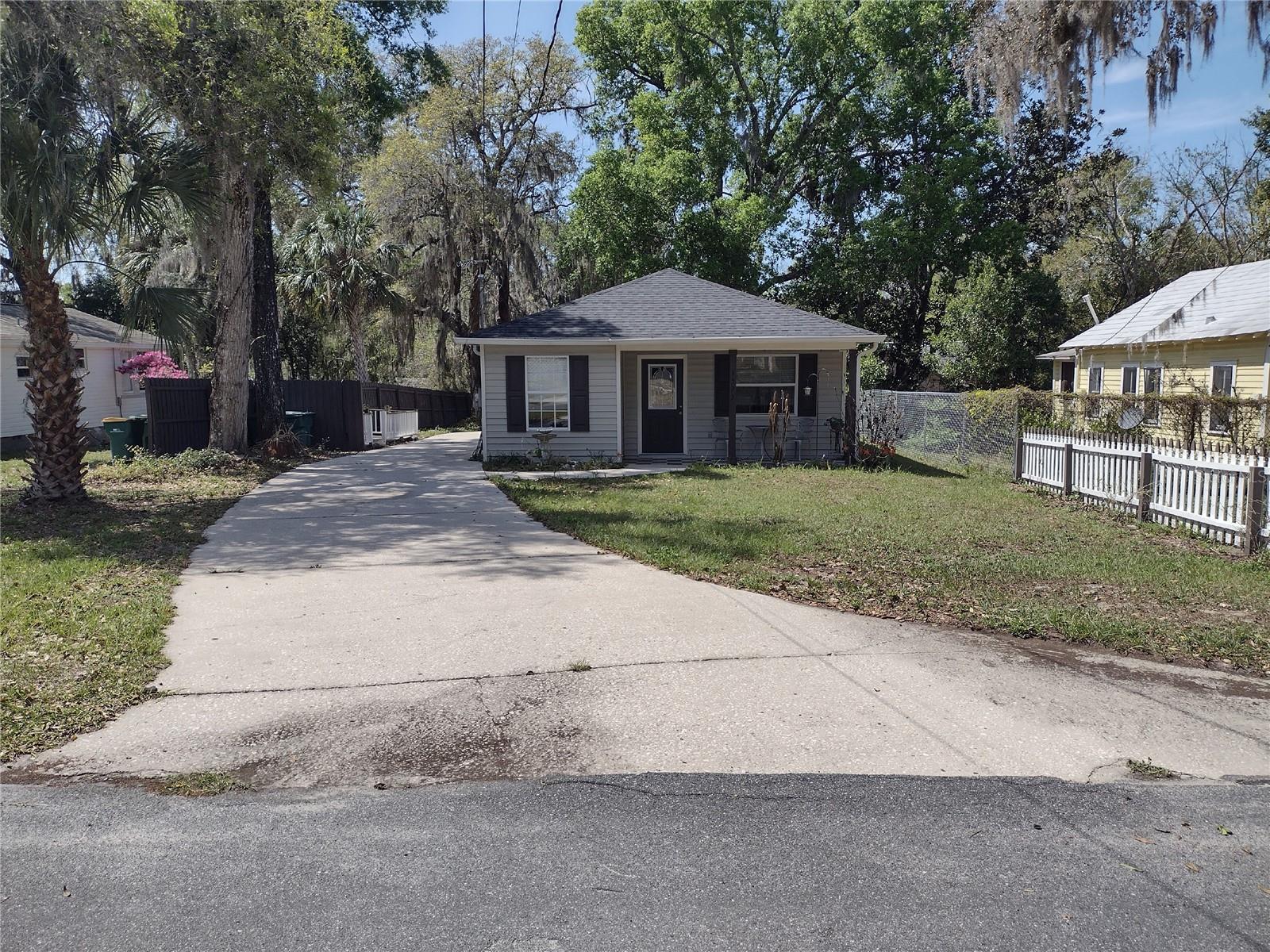 1523 GRANITE STATE CT, MOUNT DORA, FL, 32757