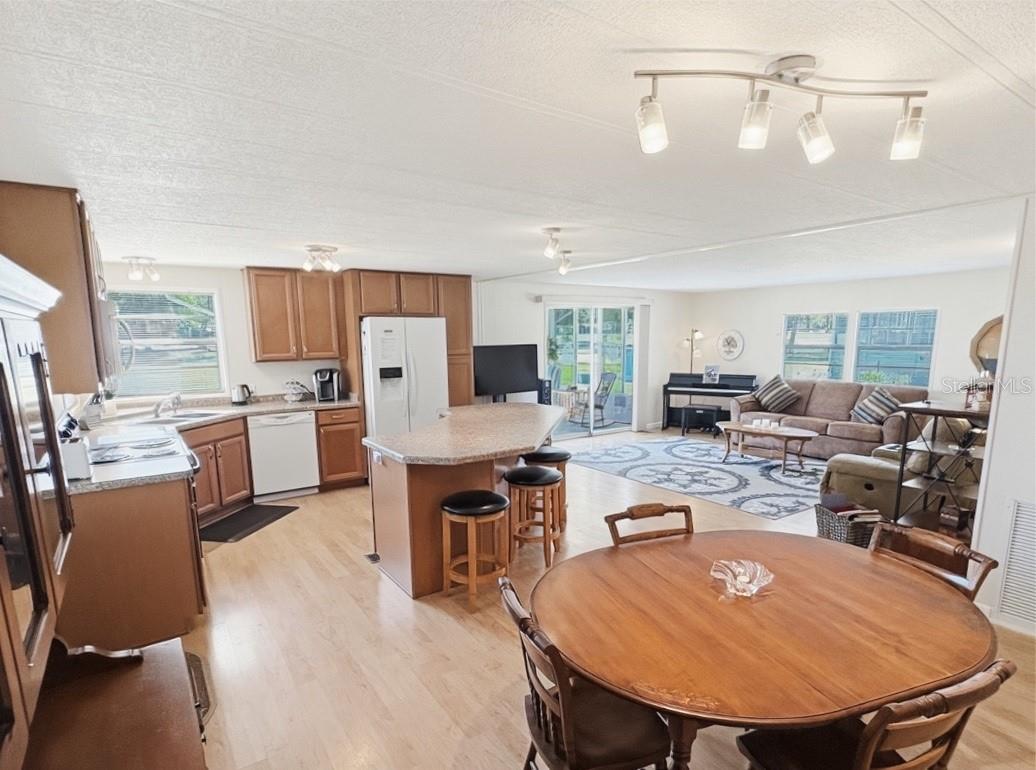 5 BOBWHITE XING, WILDWOOD, FL, 34785