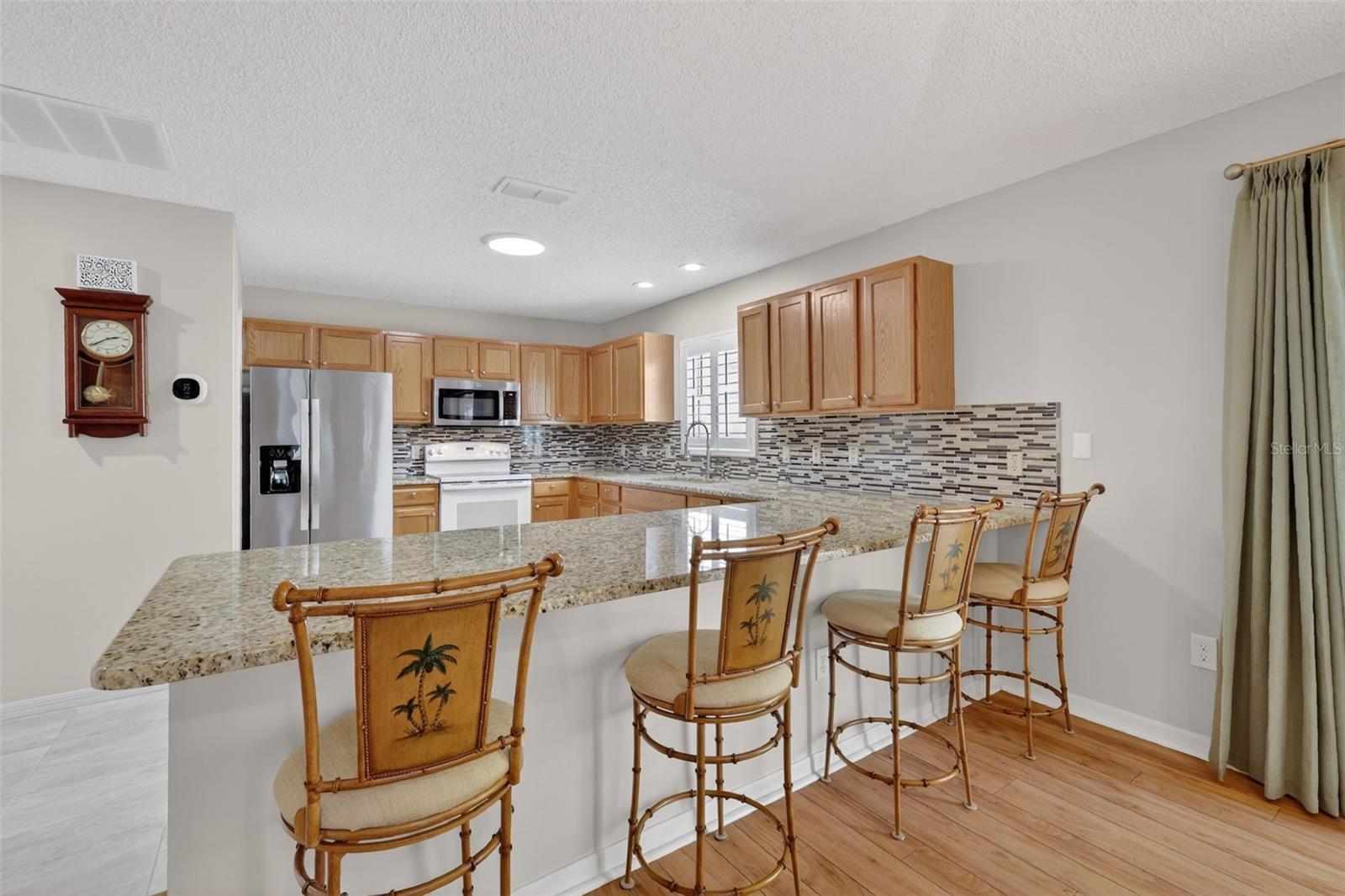 1410 ALMANZA DR, THE VILLAGES, FL, 32159